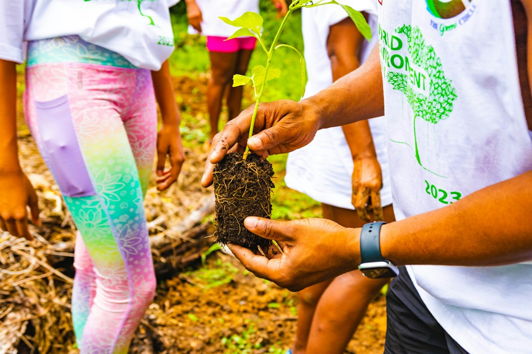 Racismo Ambiental: A Trilha que o Brasil Insiste em Não Ver